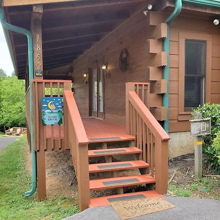 Story Brook: Beautiful True Log Cabin! Close To Dollywood, State Park, And More! Sevierville Exteriér fotografie