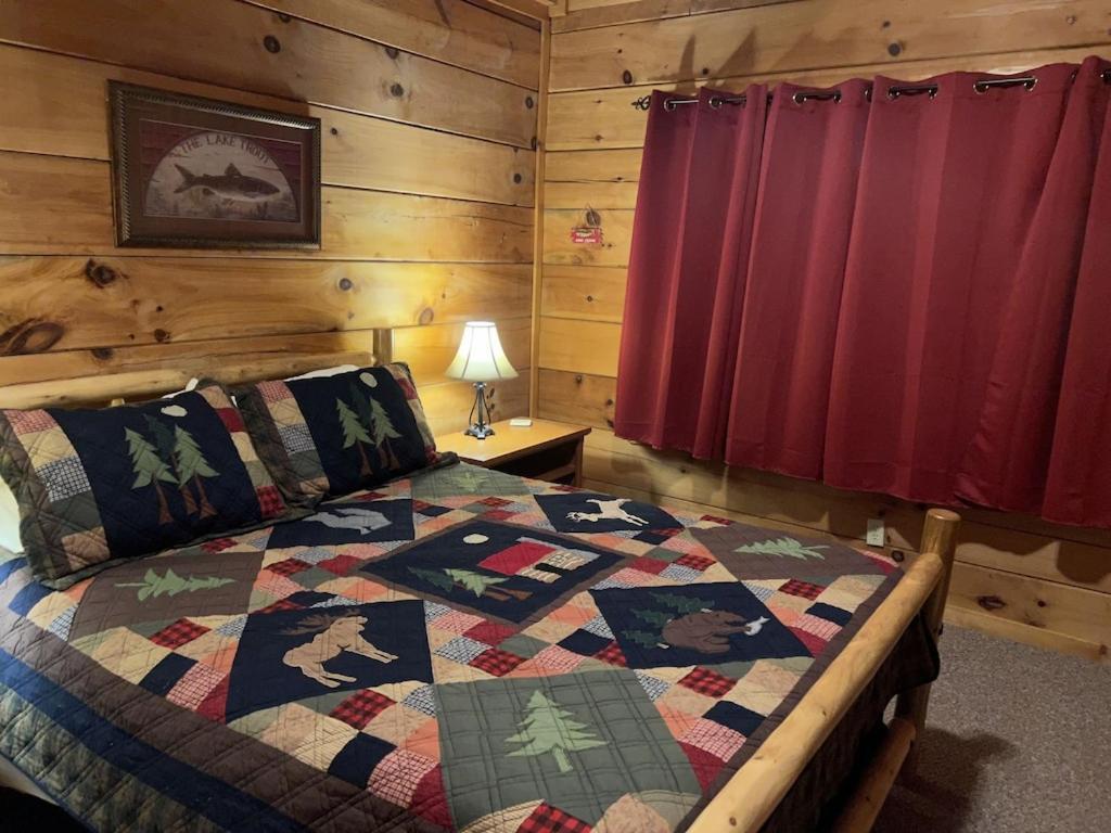 Story Brook: Beautiful True Log Cabin! Close To Dollywood, State Park, And More! Sevierville Exteriér fotografie
