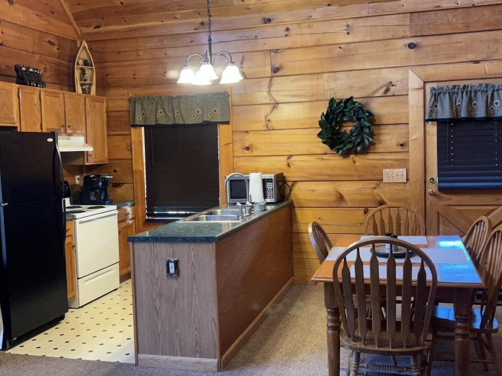 Story Brook: Beautiful True Log Cabin! Close To Dollywood, State Park, And More! Sevierville Exteriér fotografie